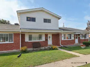 266 Hutchins Court #266 Woodstock IL 60098 MLS #MRD12479490 48 broker reciprocity