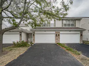 5S510 Scots Drive #G Naperville IL 60563 MLS #MRD12406454 58 broker reciprocity