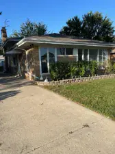 949 Millcreek Circle Elgin IL 60123 MLS #MRD12500693 64 broker reciprocity
