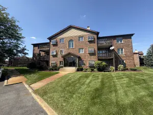 15804 Laramie Avenue #4 Oak Forest IL 60452 MLS #MRD12482030 56 broker reciprocity