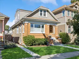 23 Bobolink Drive Grayslake IL 60030 MLS #MRD12501883 46 broker reciprocity