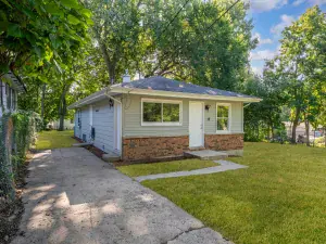 17 Blackhawk Street Aurora IL 60506 MLS #MRD12503671 58 broker reciprocity