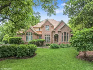 220 Honey Lake Court North Barrington IL 60010 MLS #MRD11612130 62 broker reciprocity