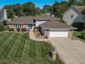 16140 Prairie Avenue South Holland IL 60473 MLS #MRD12451401 52 broker reciprocity