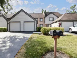 51 Old Oak Drive #414 Buffalo Grove IL 60089 MLS #MRD12498683 62 broker reciprocity