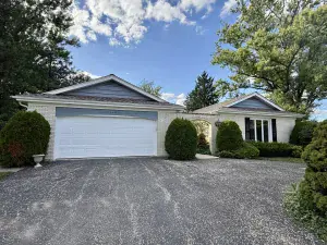 4050 Harvard Terrace Skokie IL 60076 MLS #MRD12497202 50 broker reciprocity