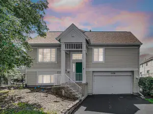 212 Village Creek Drive Lake In The Hills IL 60156 MLS #MRD12497311 64 broker reciprocity