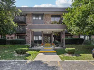 14909 Martin Luther King Jr Drive Dolton IL 60419 MLS #MRD12476949 62 broker reciprocity