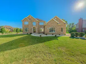 11051 W Elmwood Court Mokena IL 60448 MLS #MRD12502010 60 broker reciprocity