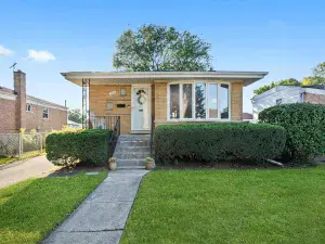 3125 W. 114th. Street Merrionette Park IL 60803 MLS #MRD12453450 60 broker reciprocity
