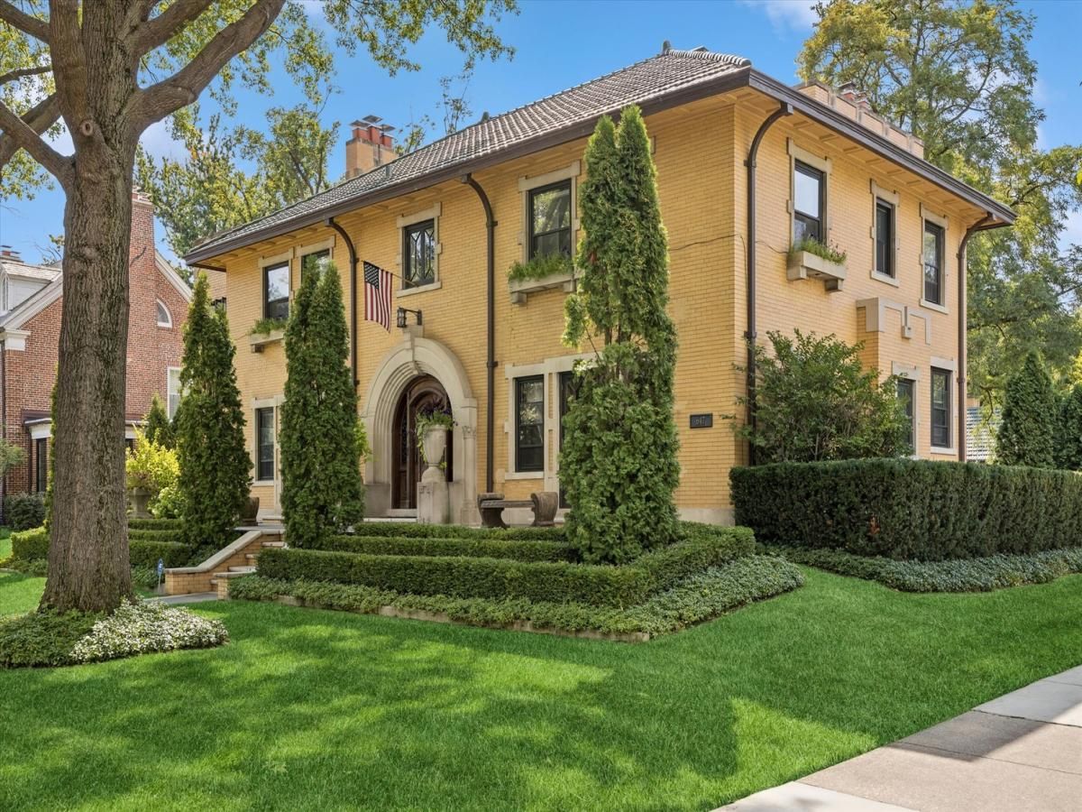 647 Linden Avenue Oak Park IL 60302 MLS #MRD12469697 41 MLS #MRD12469697 image #0