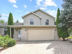 375 Chappel Avenue Calumet City IL 60409 MLS #MRD12448322 58 broker reciprocity