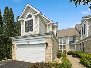 8 Donald Court Elmhurst IL 60126 MLS #MRD12492098 54 broker reciprocity