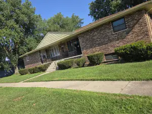 11900 Ann Street Blue Island IL 60406 MLS #MRD12498725 62 broker reciprocity