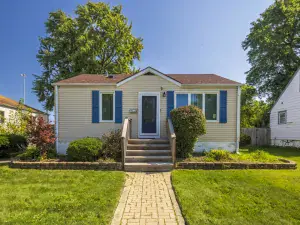 2950 Bernice Road Lansing IL 60438 MLS #MRD12496209 48 broker reciprocity