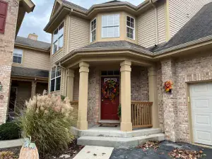 16082 Julia Courtyard Tinley Park IL 60477 MLS #MRD12457000 48 broker reciprocity