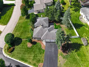 7112 W 114th Place Worth IL 60482 MLS #MRD12451629 56 broker reciprocity