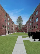 5741 N Washtenaw Avenue #1 Chicago IL 60659 MLS #MRD12502087 56 broker reciprocity