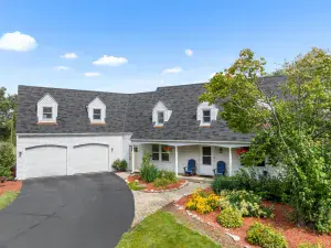 1242 Heidorn Avenue Westchester IL 60154 MLS #MRD12455480 50 broker reciprocity