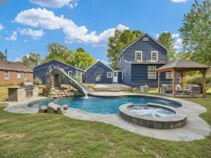 4 Stanford Place Champaign IL 61820 MLS #MRD12456632 48 broker reciprocity