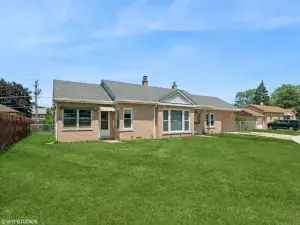 2628 Willow Street Franklin Park IL 60131 MLS #MRD12397837 60 broker reciprocity