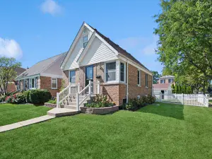 8 Donald Court Elmhurst IL 60126 MLS #MRD12492098 46 broker reciprocity