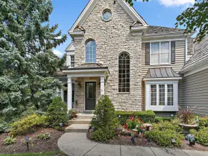 1149 Brighton Circle Crystal Lake IL 60012 MLS #MRD12463168 62 broker reciprocity