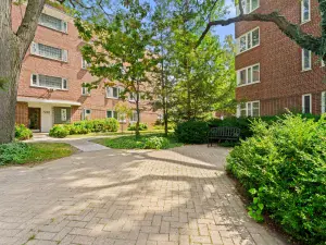 5948 S King Drive #2 Chicago IL 60637 MLS #MRD12489684 58 broker reciprocity