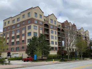 2700 SUMMIT Drive #312 Glenview IL 60025 MLS #MRD12485038 56 broker reciprocity