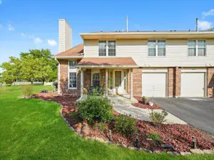 9146 Grand Avenue #1SE Franklin Park IL 60131 MLS #MRD12459572 50 broker reciprocity