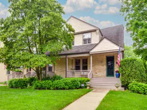 12504 Southwest Highway Palos Park IL 60464 MLS #MRD12384807 42 broker reciprocity