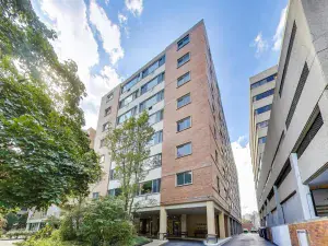 2300 Sherman Avenue #2C Evanston IL 60201 MLS #MRD12470009 56 broker reciprocity