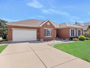 1805 Glenbridge Road Bloomington IL 61704 MLS #MRD12320041 50 broker reciprocity
