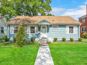 227 Kentucky Street Park Forest IL 60466 MLS #MRD12491341 46 broker reciprocity