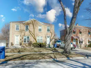 8034 W 42nd Street Lyons IL 60534 MLS #MRD12434579 60 broker reciprocity