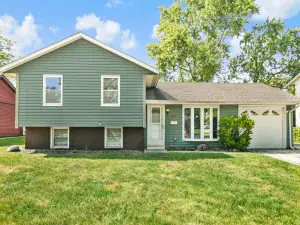 5210 Arquilla Drive Richton Park IL 60471 MLS #MRD12476538 62 broker reciprocity