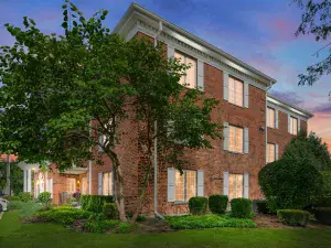 3913 Saratoga Avenue #G-306 Downers Grove IL 60515 MLS #MRD12501336 60 broker reciprocity