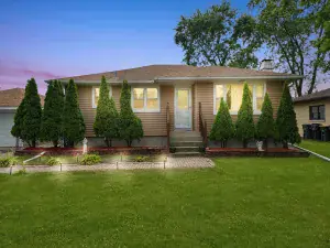 220 Westgate Avenue Chicago Heights IL 60411 MLS #MRD12345480 56 broker reciprocity