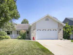 32 N Walnut Street Manteno IL 60950 MLS #MRD12499122 46 broker reciprocity