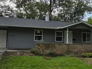 20167 Ash Lane #1 Lynwood IL 60411 MLS #MRD12425067 50 broker reciprocity