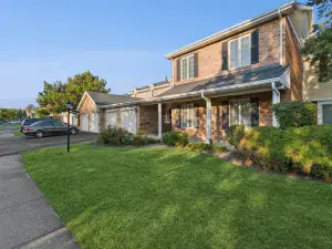 5513 Barclay Court Clarendon Hills IL 60514 MLS #MRD12463562 54 broker reciprocity