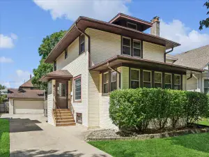 1614 N 76th Avenue Elmwood Park IL 60707 MLS #MRD12450485 64 broker reciprocity