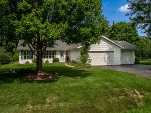 219 W Jones Street Milford IL 60953 MLS #MRD12500476 56 broker reciprocity