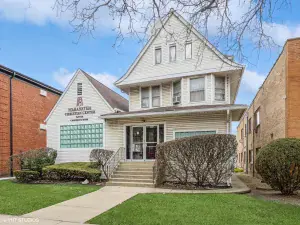 6736 W Belmont Avenue Chicago IL 60634 MLS #MRD11999075 58 broker reciprocity
