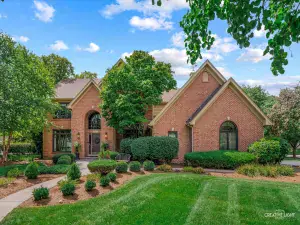 3432 Caine Drive Naperville IL 60564 MLS #MRD12469579 46 broker reciprocity