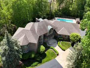 1843 Diamond Drive Elgin IL 60124 MLS #MRD12302353 48 broker reciprocity