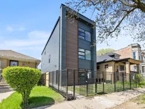 6171 N Sheridan Road #2312 Chicago IL 60660 MLS #MRD12496837 62 broker reciprocity