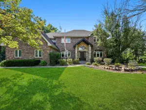 15022 S Woodcrest Avenue Homer Glen IL 60491 MLS #MRD12420267 52 broker reciprocity