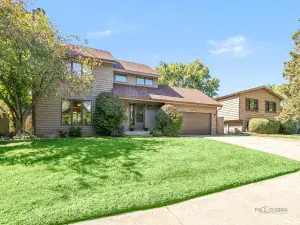 1911 Highview Avenue McHenry IL 60050 MLS #MRD12491790 64 broker reciprocity