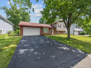 135 Fairlane Court #B Bloomingdale IL 60108 MLS #MRD12488636 58 broker reciprocity